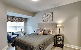 Lazy Bears Den 2103